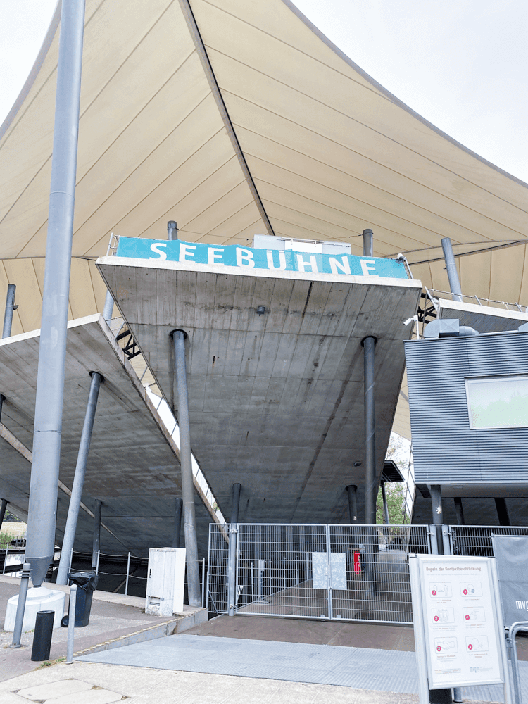 PREMIERE AUF DER SEEBÜHNE IN MAGDEBURG
